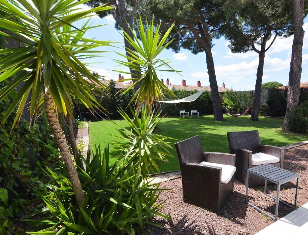 Villa Blanca L'Escala 0*,  Spain