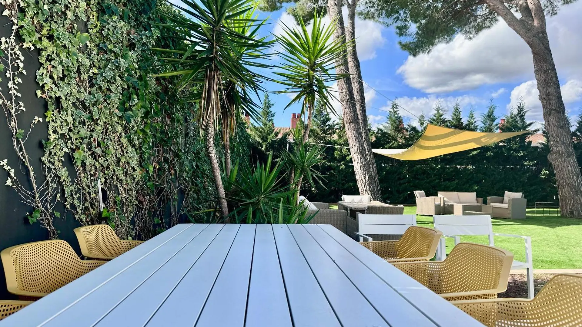 Villa Blanca L'Escala Spain